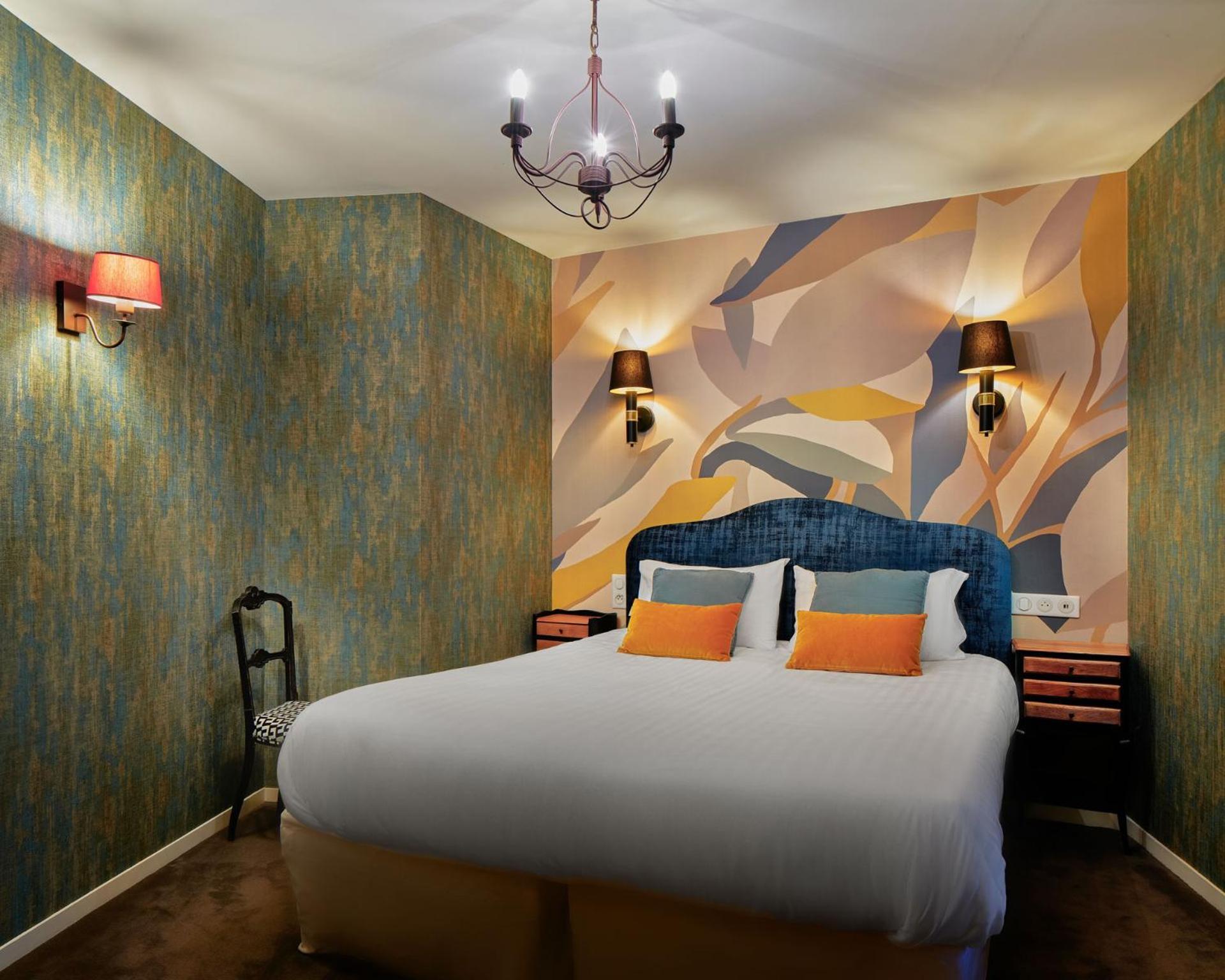 Logis Hotel Les Fuchsias แซ็ง-วา-ลา-อูเก ภายนอก รูปภาพ